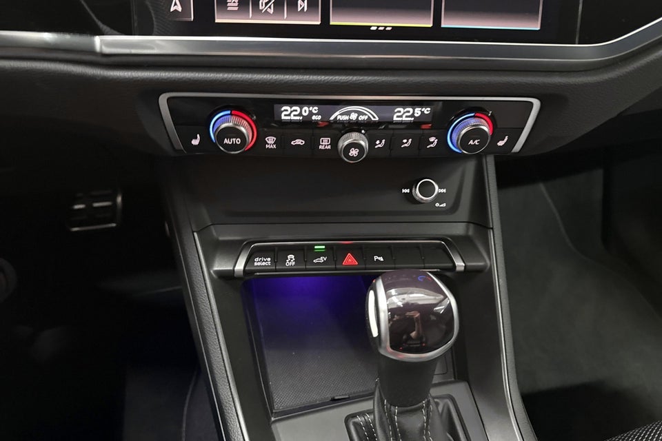 Audi Q3 45 TFSi e S-line plus Sportback S-tr. 5d