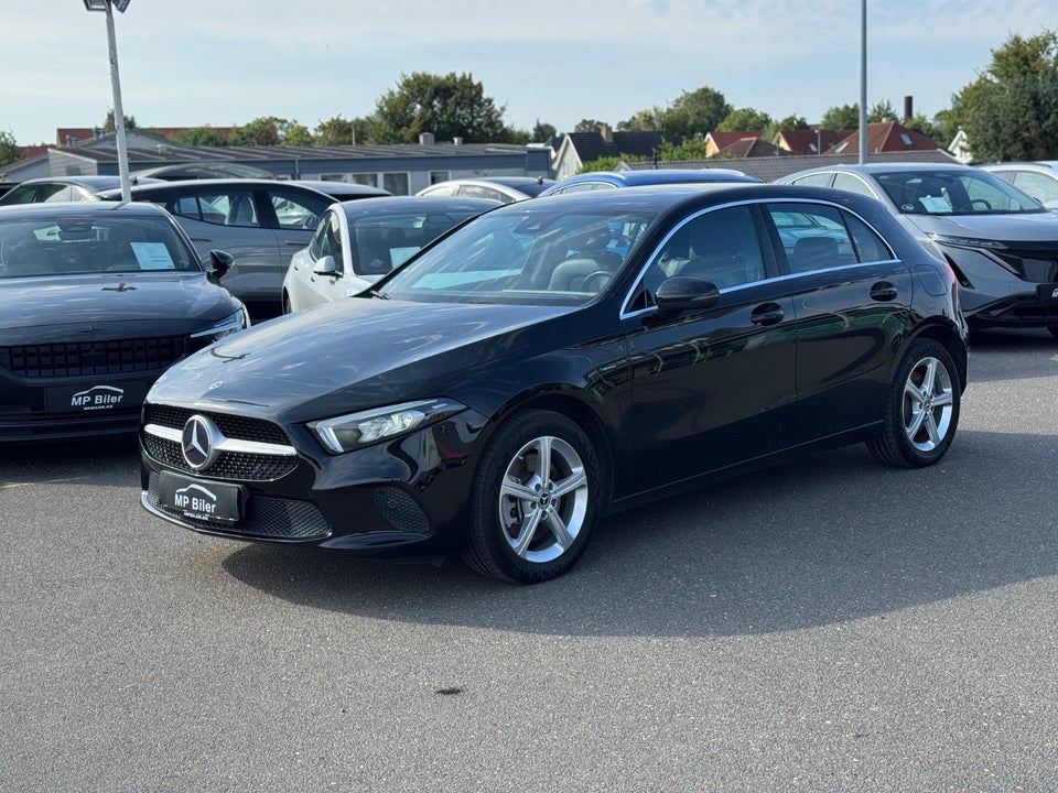 Mercedes A250 e 1,3 Progressive aut. 4d