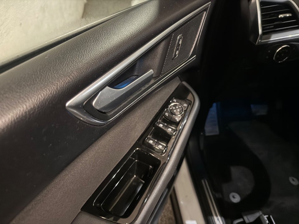 Ford S-MAX 2,0 EcoBlue Titanium aut. 7prs 5d