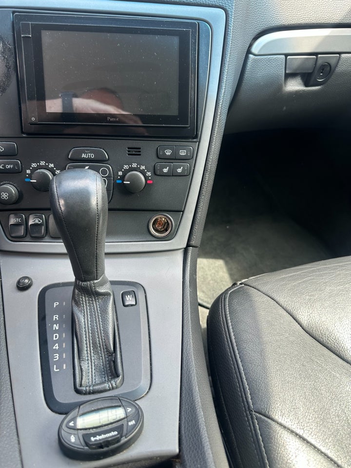 Volvo V70 2,4 170 Kinetic aut. 5d