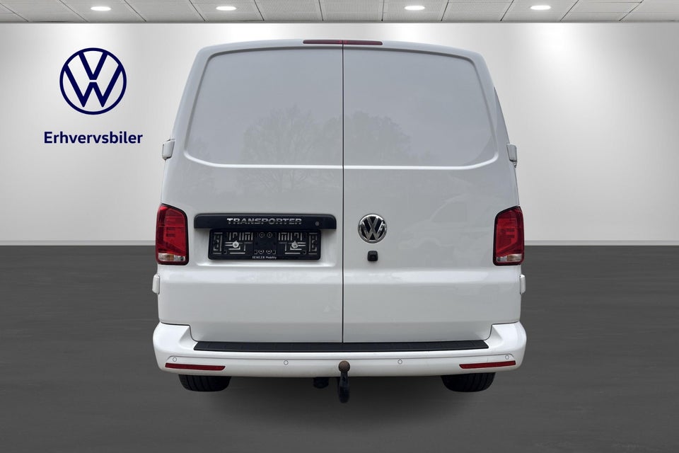 VW Transporter 2,0 TDi 150 Kassevogn DSG lang