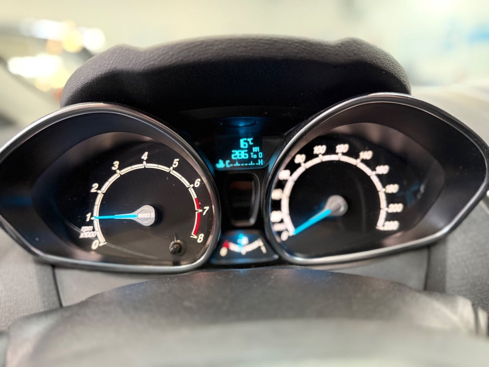 Ford Fiesta 1,0 SCTi 100 Titanium 5d