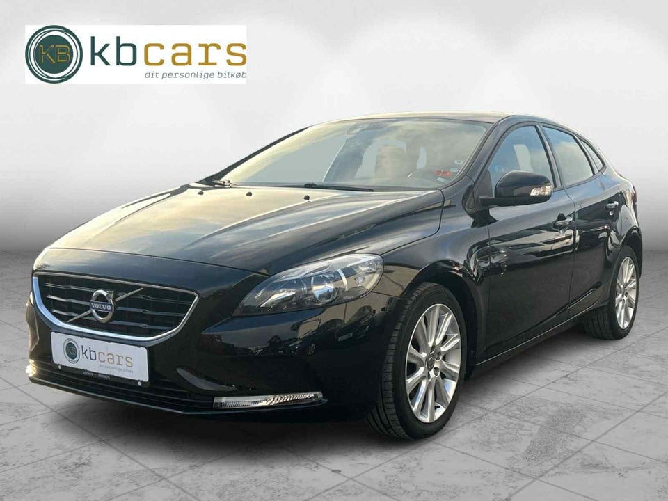 Volvo V40 1,6 D2 115 Kinetic aut. 5d