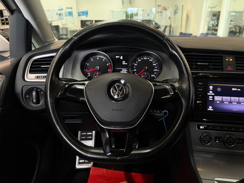 VW Golf VII 1,2 TSi 105 BMT 5d