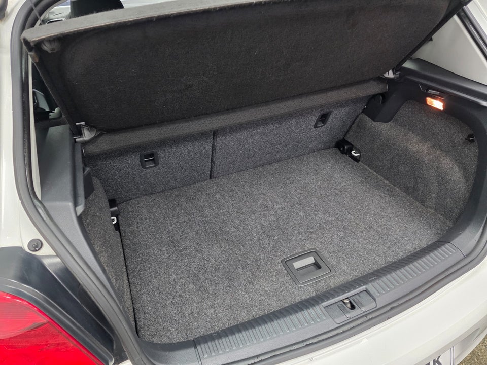 VW Polo 1,4 Comfortline aut. 5d