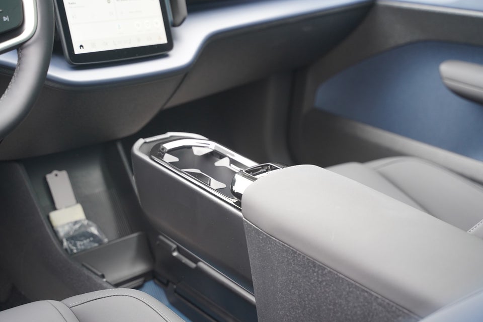 Volvo EX30 Extended Range Ultra 5d