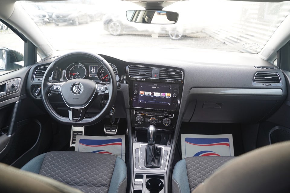 VW Golf VII 1,6 TDi 115 IQ.Drive DSG 5d