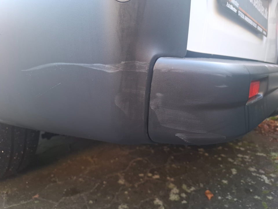 Nissan Primastar 2,0 dCi 170 L2H1 N-Connecta Van