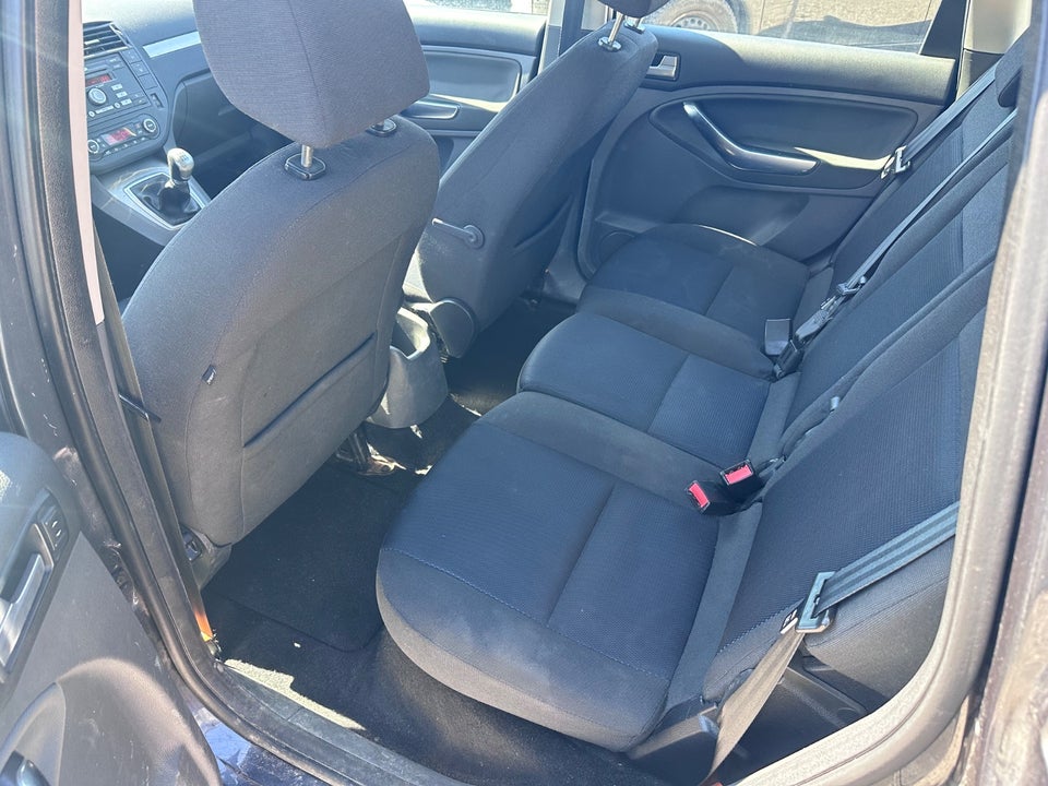 Ford C-MAX 1,6 TDCi 90 Ambiente 5d