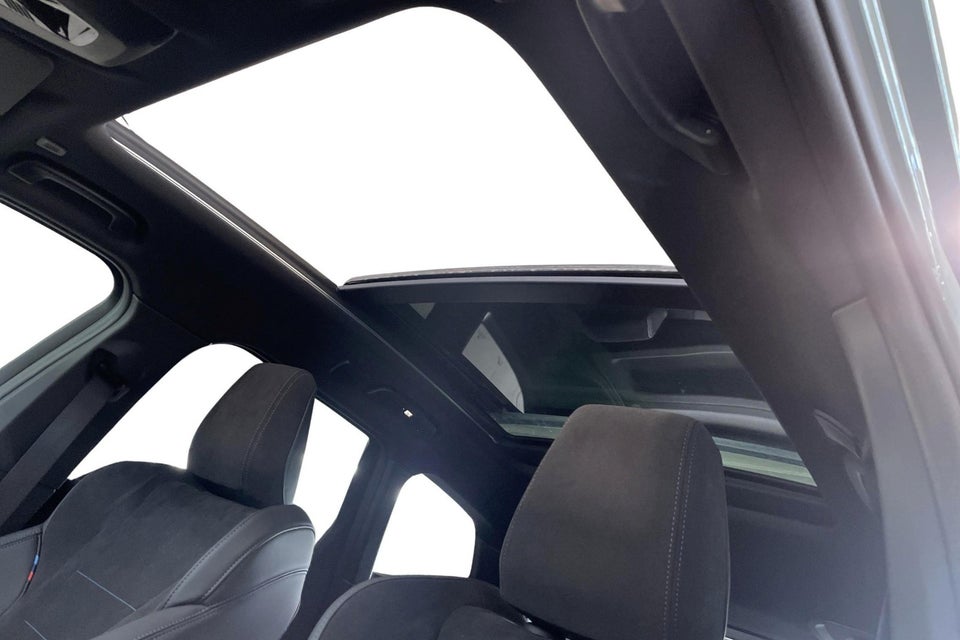 BMW iX1 xDrive30 Fully Charged 5d