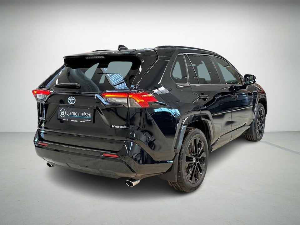 Toyota RAV4 2,5 Hybrid Black Edition MDS 5d