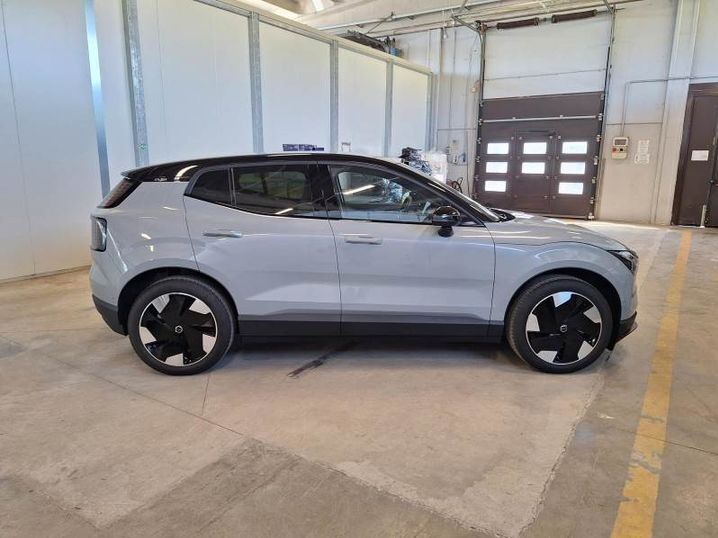 Volvo EX30 Extended Range Ultra 5d