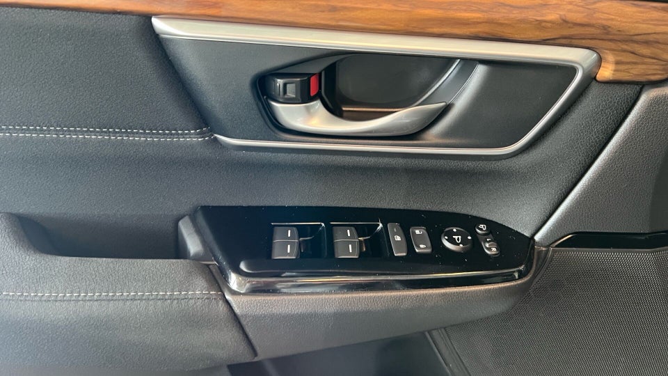 Honda CR-V 1,5 VTEC Turbo Elegance CVT AWD 5d