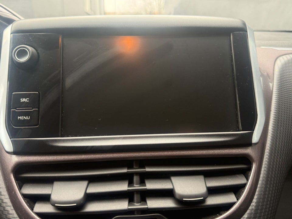 Peugeot 2008 1,2 VTi 82 Active 5d