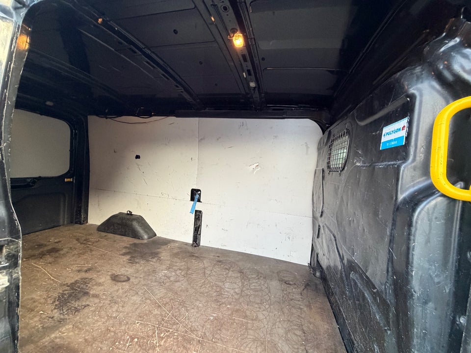 Ford Transit 350 L2 Van 2,2 TDCi 125 Trend H2 RWD