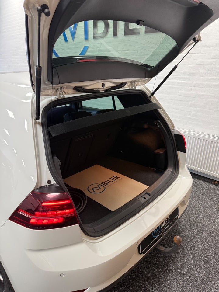 VW Golf VII 1,4 GTE DSG 5d