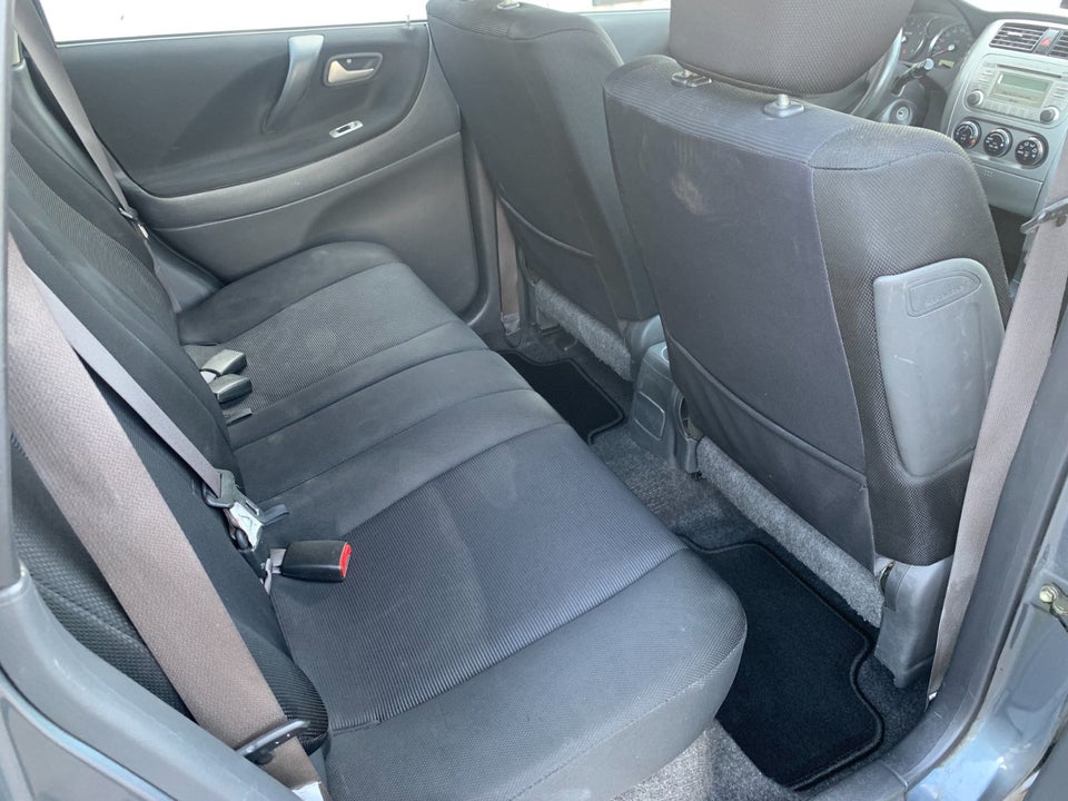 Suzuki Liana 1,6  5d