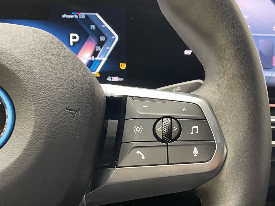 BMW iX2 eDrive20 M-Sport 5d