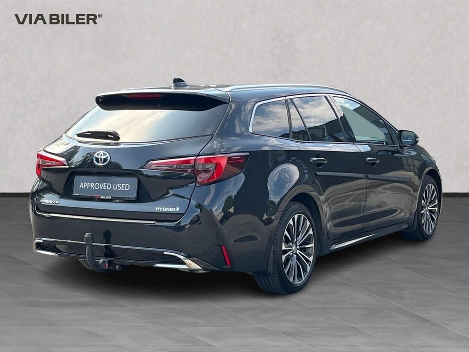 Toyota Corolla 1,8 Hybrid Style Touring Sports e-CVT 5d