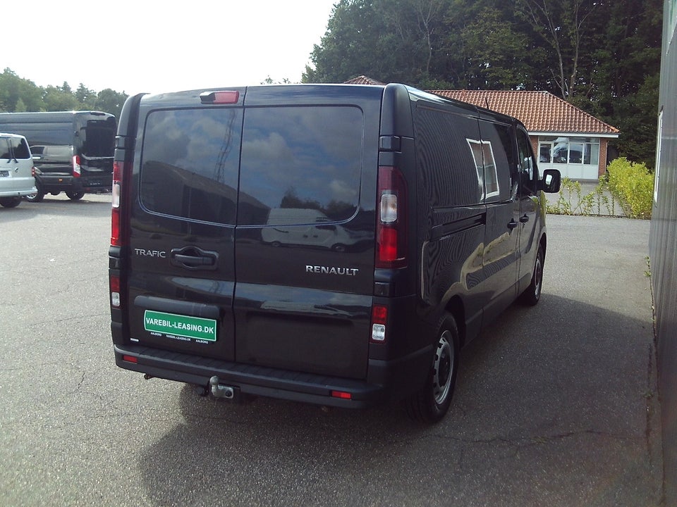 Renault Trafic 2,0 dCi 130 L2H1