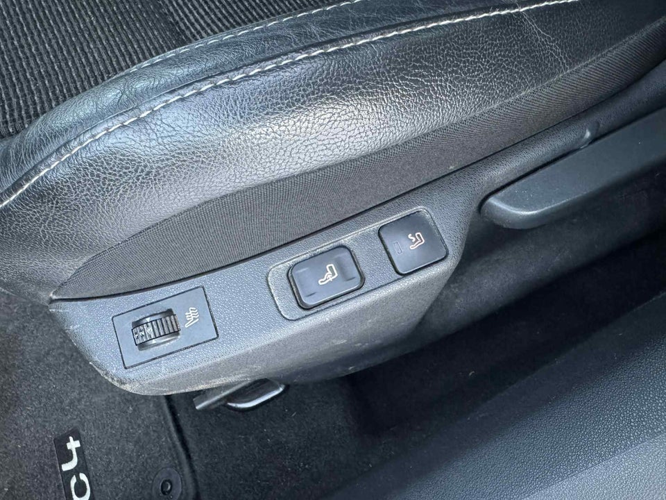 Citroën C4 2,0 HDi 150 Exclusive 5d