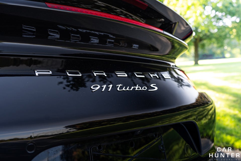 Porsche 911 Turbo S 3,8 Coupé PDK 2d