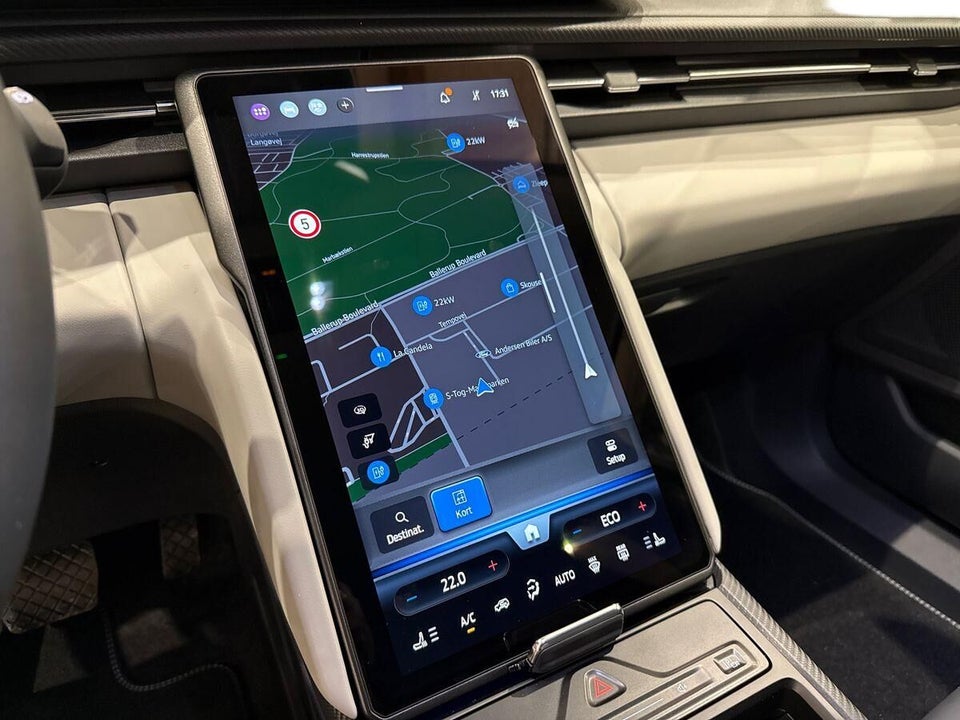 Ford Explorer 77 Premium Extended Range 5d