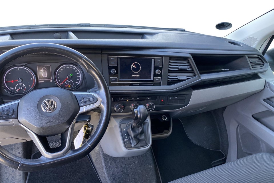 VW Transporter 2,0 TDi 150 Kassevogn DSG lang