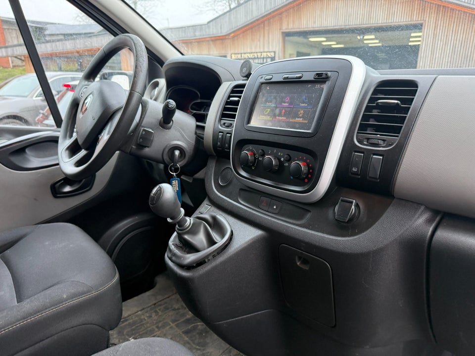 Renault Trafic T29 1,6 dCi 120 L2H1