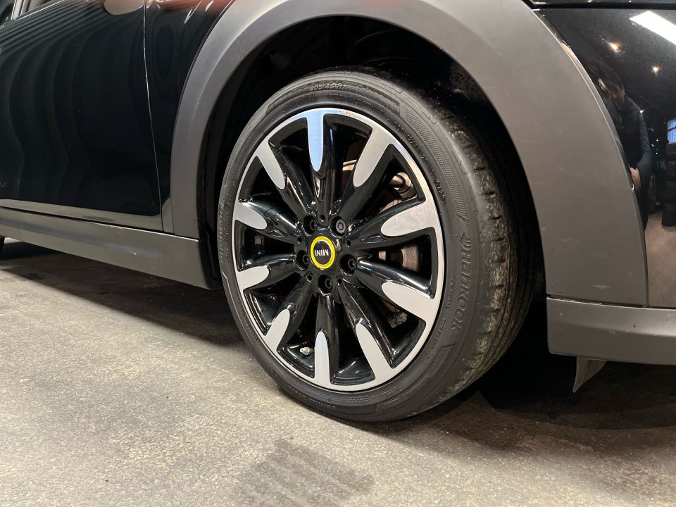 MINI Cooper SE Edition Premium Plus 3d