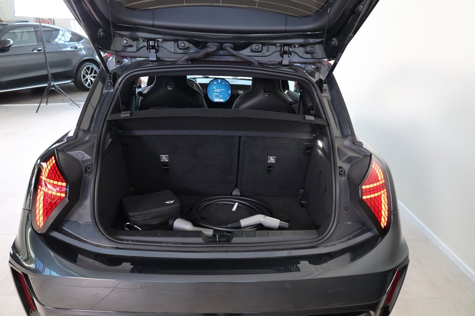 MINI Cooper SE JCW Trim XL 3d