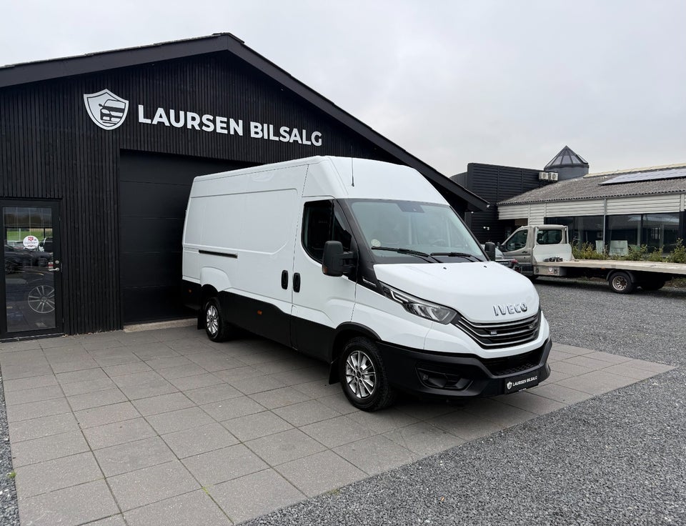 Iveco Daily 3,0 35C18 12m³ Van AG8