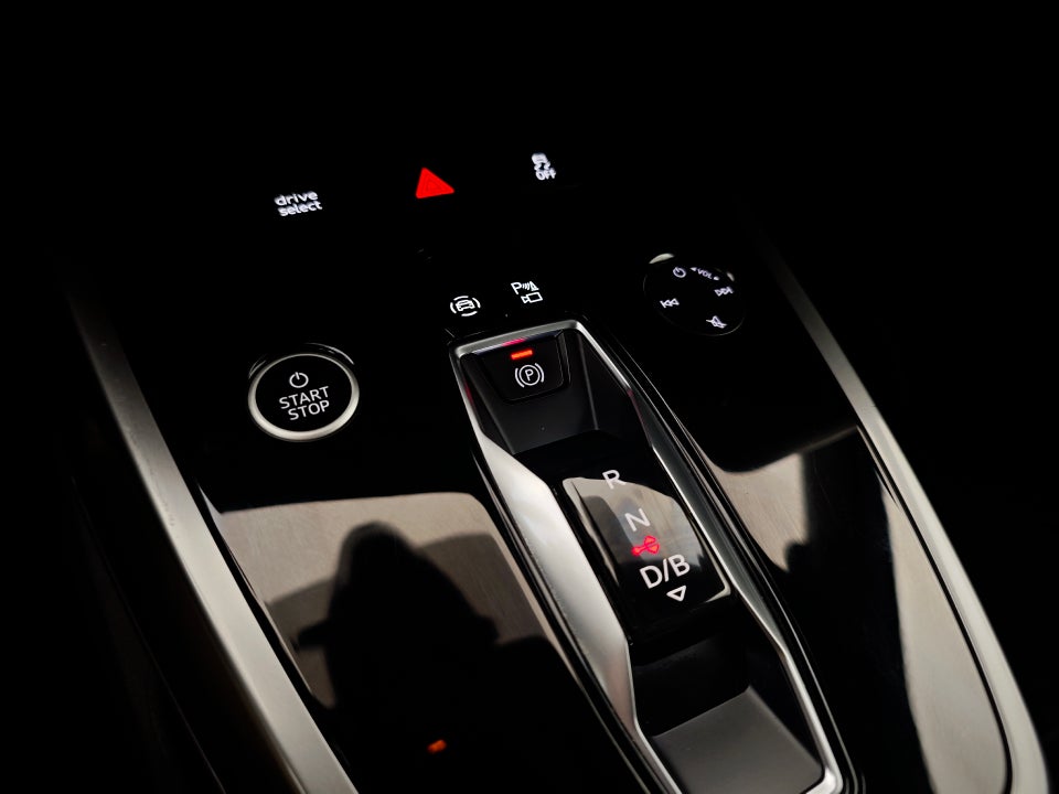 Audi Q4 e-tron 50 Sportback quattro 5d