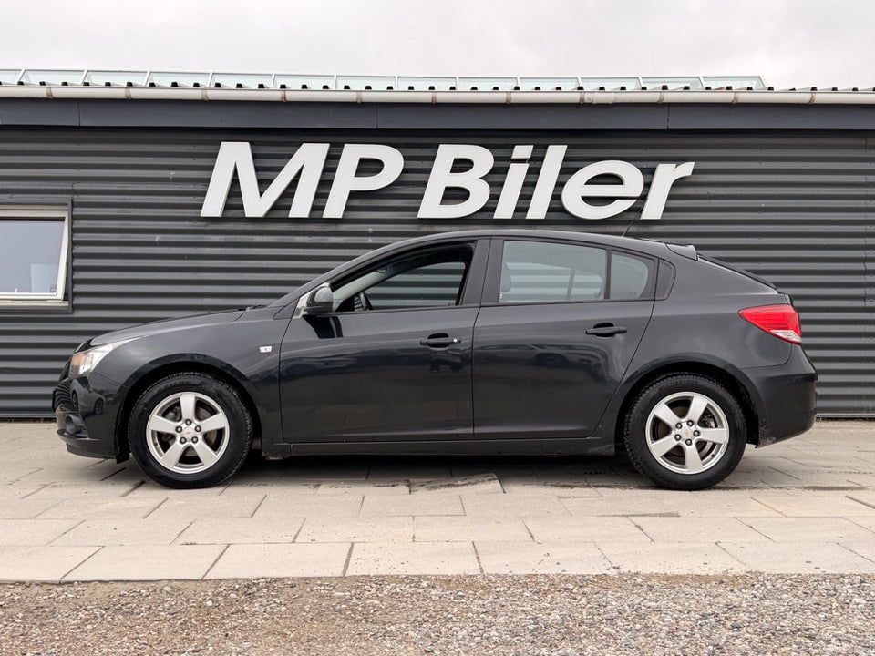 Chevrolet Cruze 1,8 LT 5d