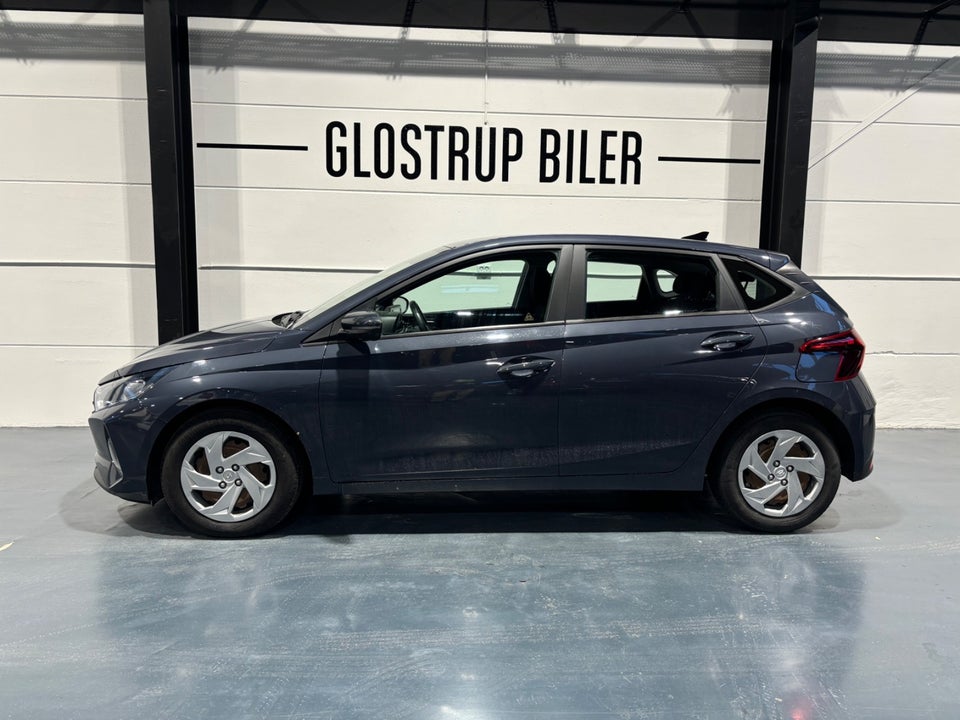Hyundai i20 1,0 T-GDi Essential DCT 5d