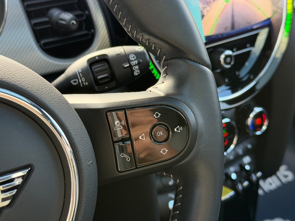 MINI Cooper SE Maximise 3d