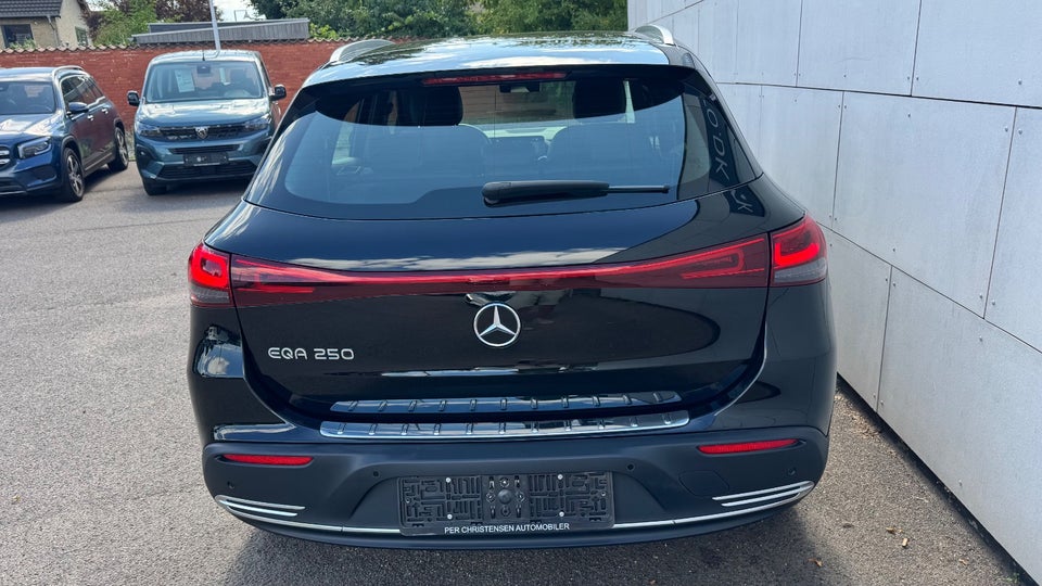 Mercedes EQA250 Progressive 5d