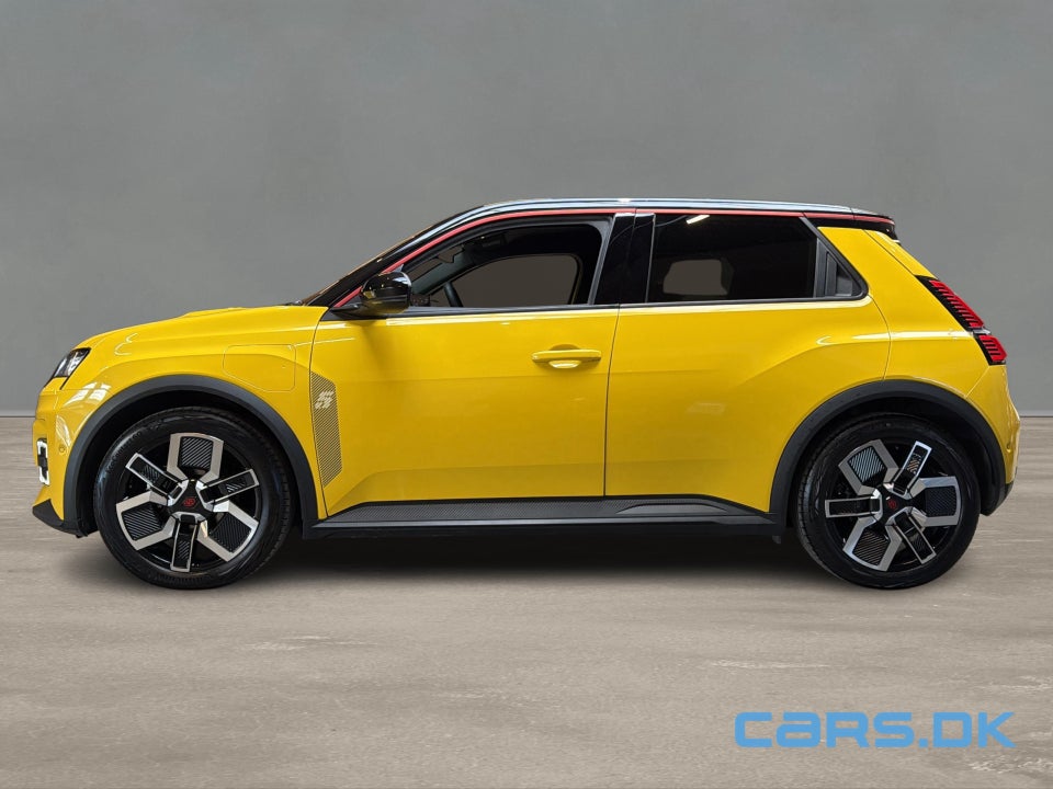 Renault 5 E-Tech 52 Iconic 5d