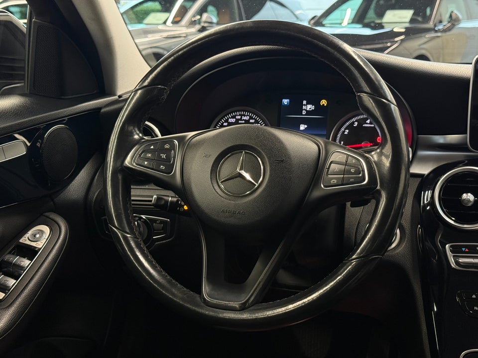 Mercedes C200 2,0 Avantgarde aut. 4d