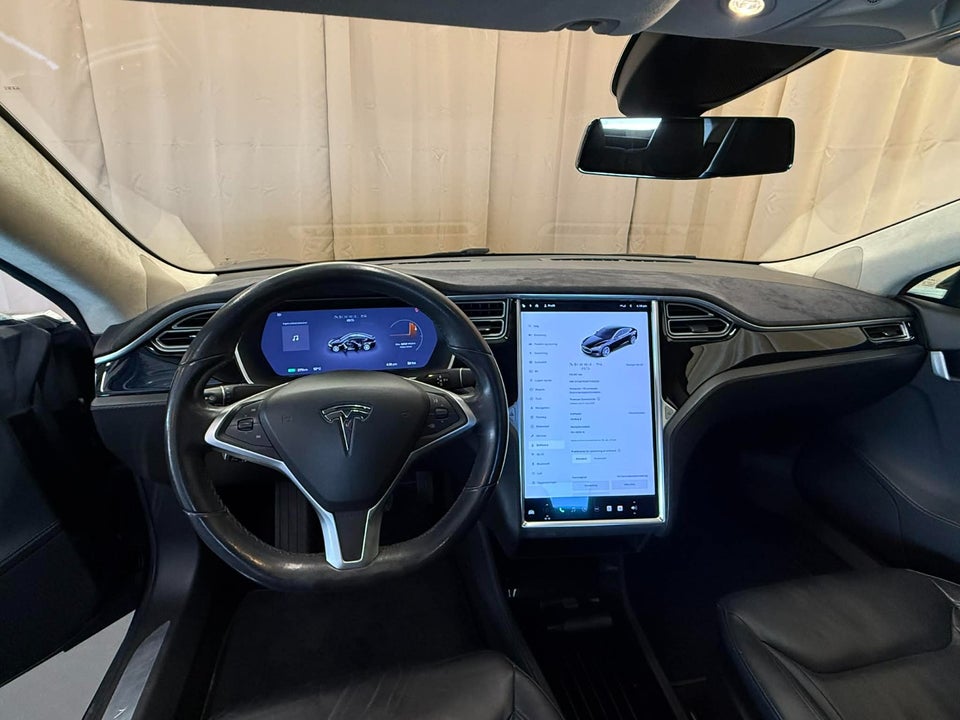 Tesla Model S 85 5d