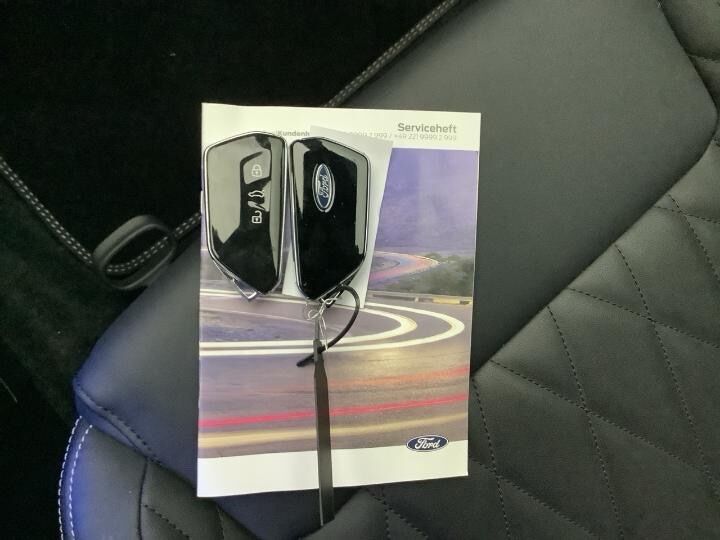 Ford Capri 79 Premium Extended Range AWD 5d