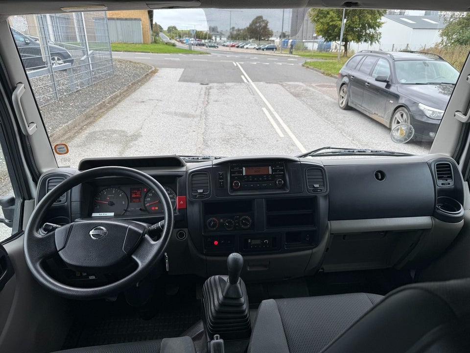 Nissan Cabstar 2,5 D 35.14 S.Kab m/lad Comfort 3400 2d