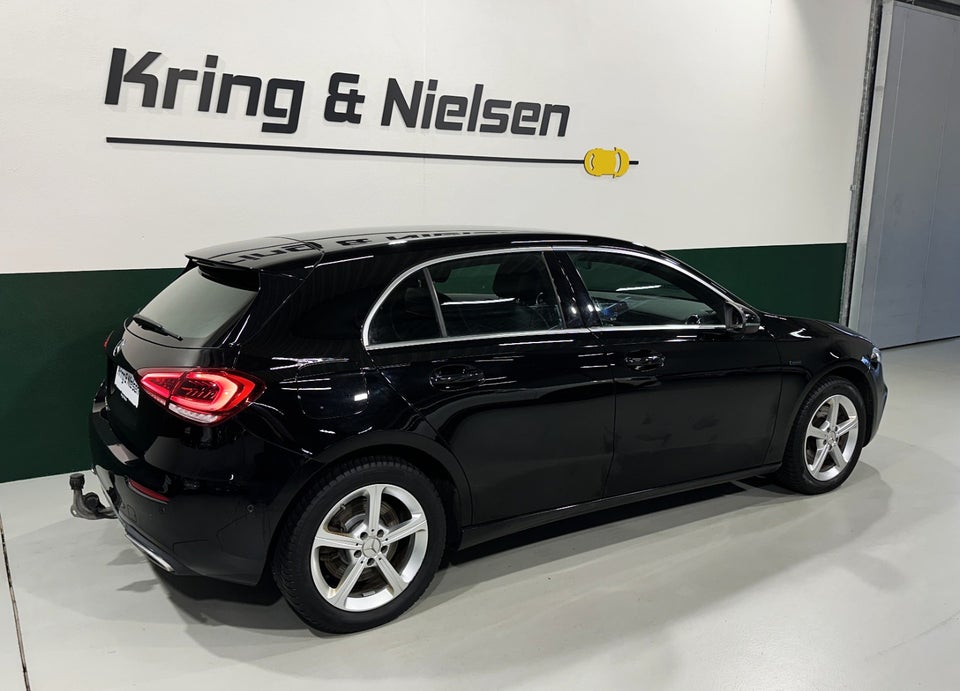 Mercedes A250 e 1,3 Progressive aut. 5d