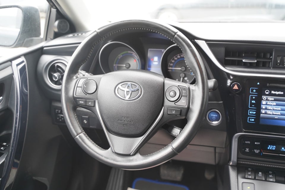 Toyota Auris 1,8 Hybrid H2 CVT 5d