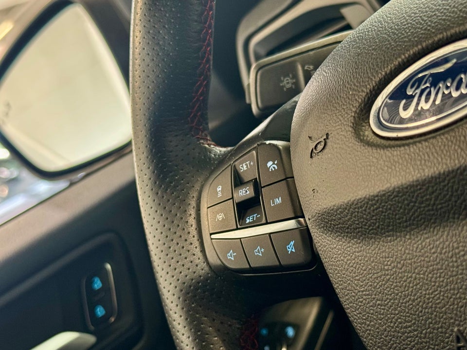 Ford Kuga 2,5 PHEV ST-Line X CVT 5d