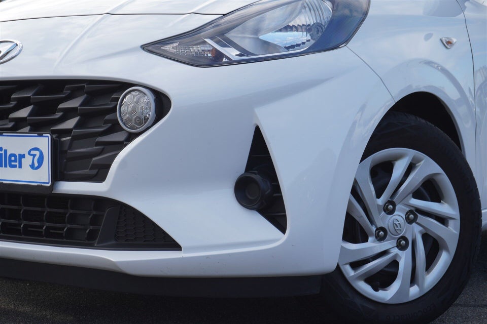 Hyundai i10 1,0 MPi Essential 5d