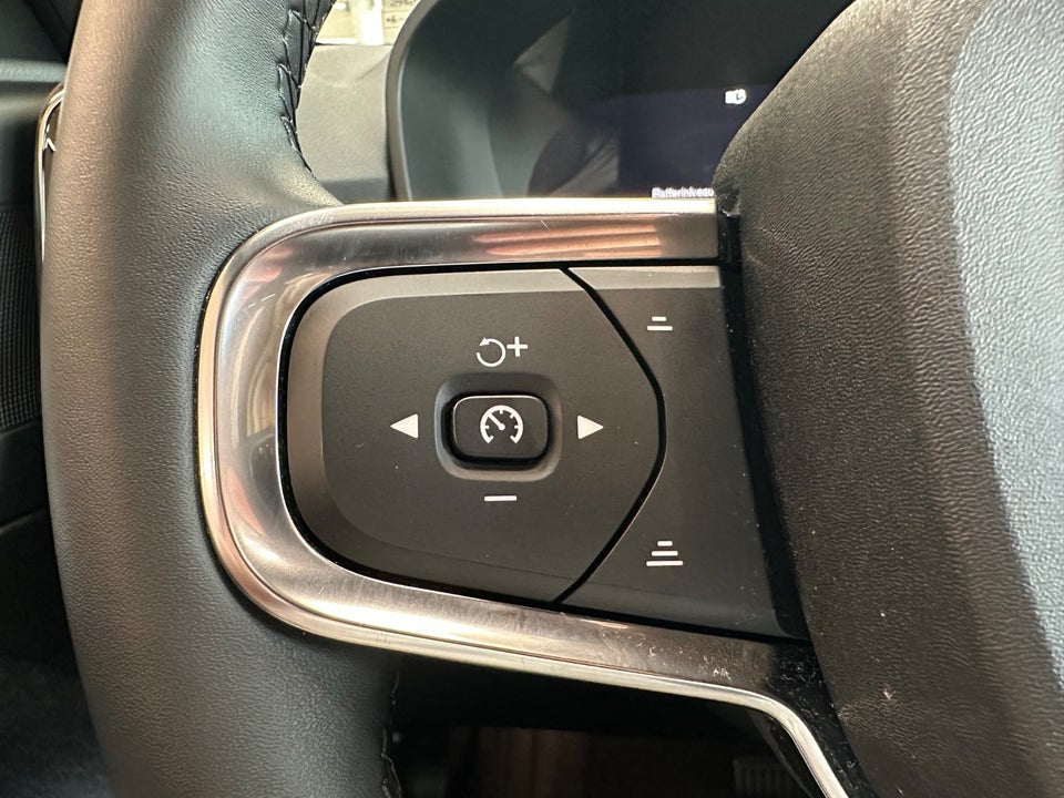 Volvo C40 P6 ReCharge Core 5d