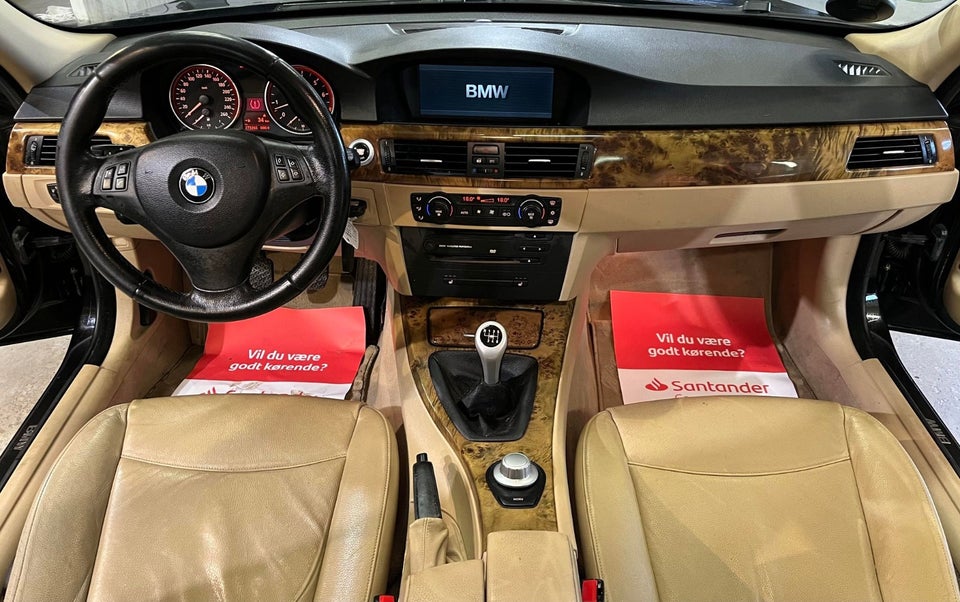 BMW 325i 2,5 Touring 5d