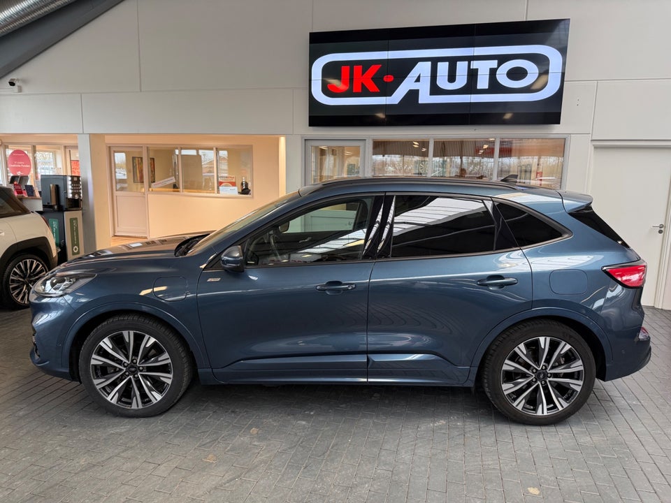 Ford Kuga 2,5 PHEV ST-Line X CVT 5d