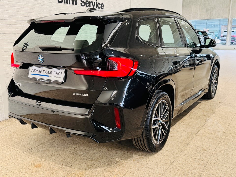 BMW iX1 eDrive20 M-Sport 5d